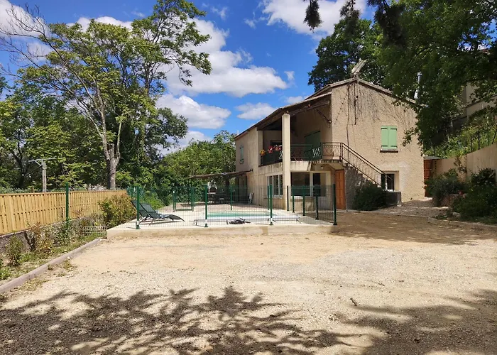 Maison Confortable A Ansouis Dans Le Luberon